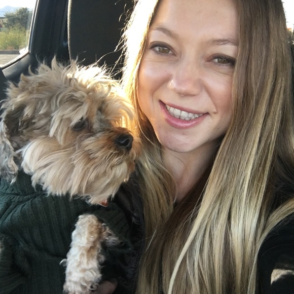 Meet your Posher, Kaia - Picture 1 of 1